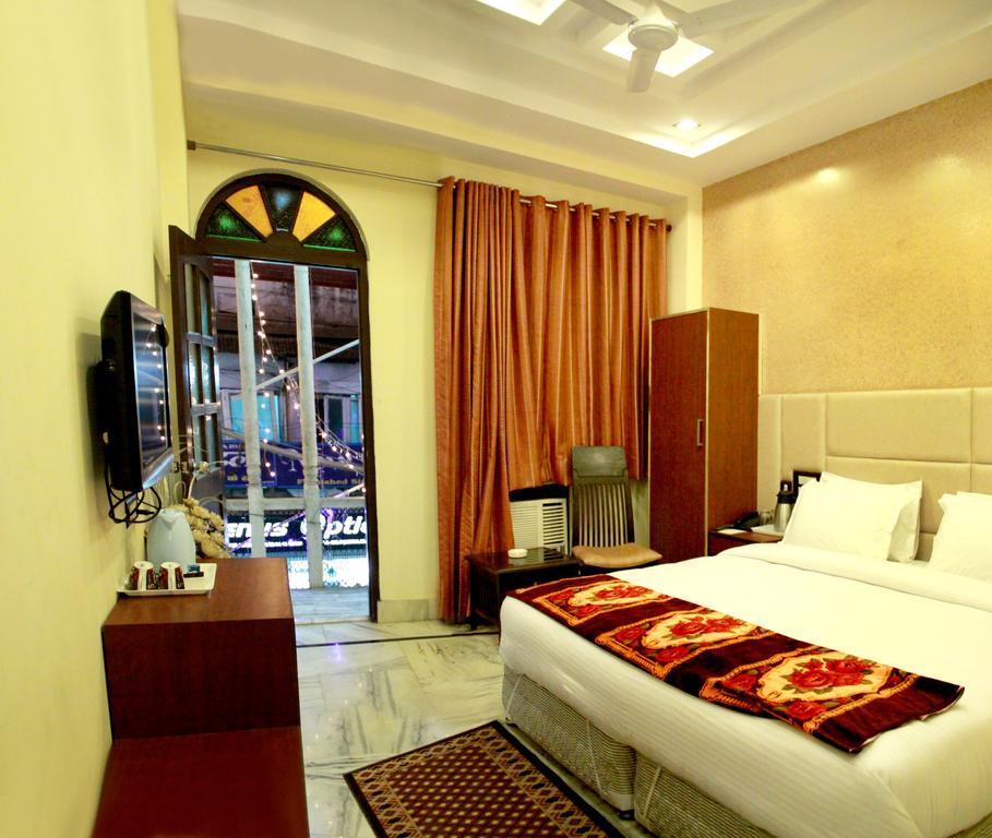 Hotel Wall City Nova Deli Quarto foto